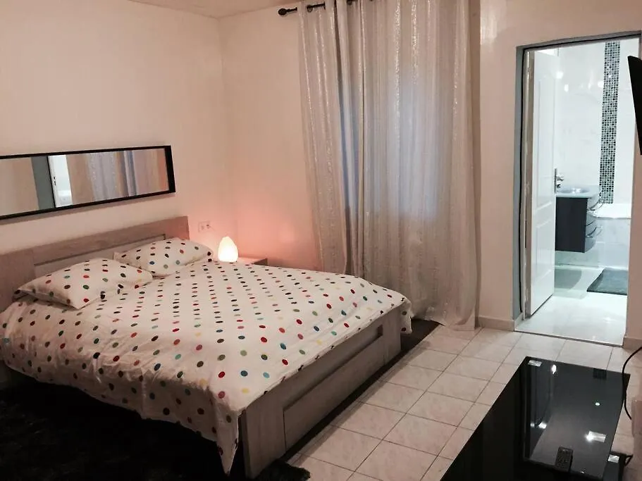 Villa Paisible Et Agreable Morieres-les-Avignon フランス
